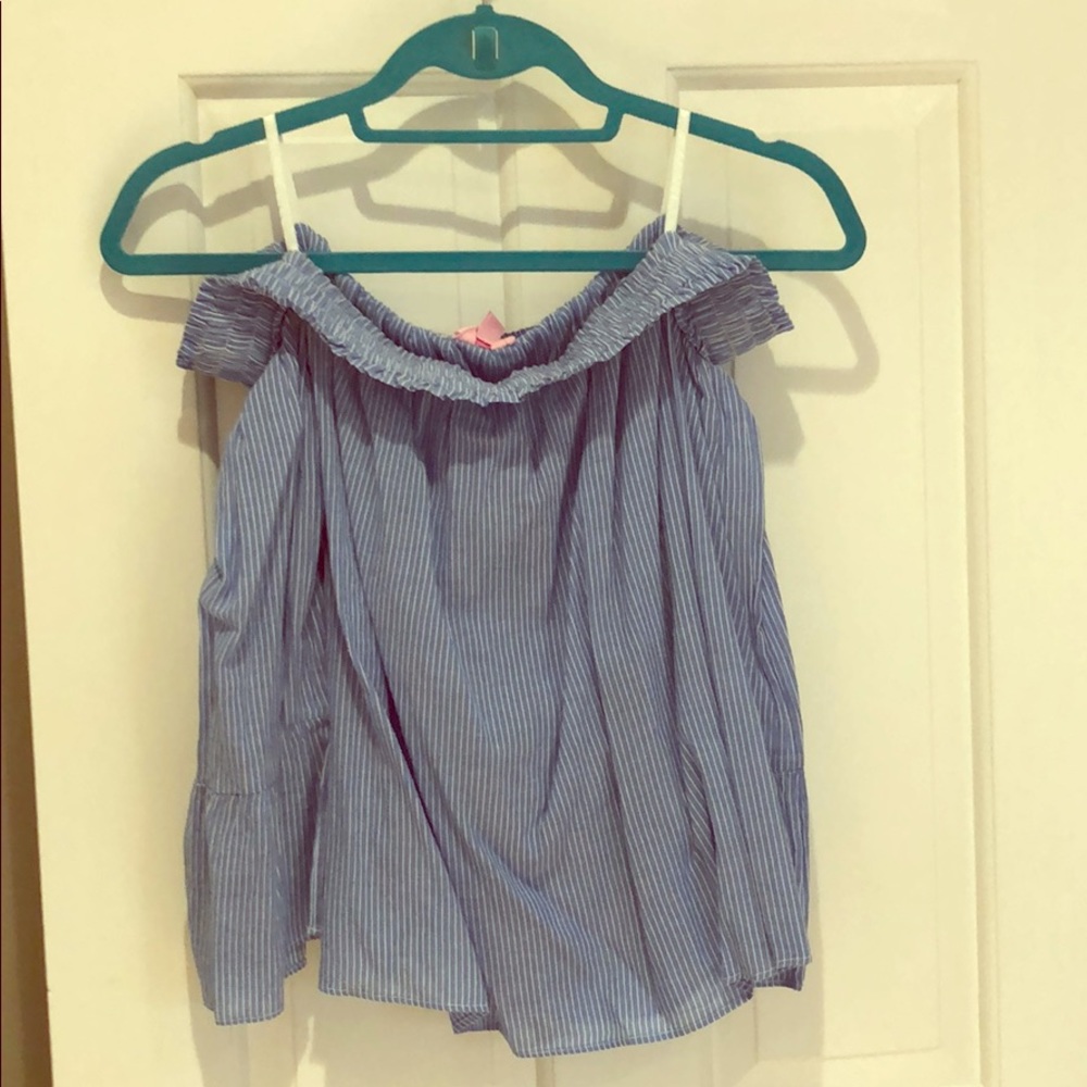 Never worn Lilly Pulitzer off-the-shoulder blouse